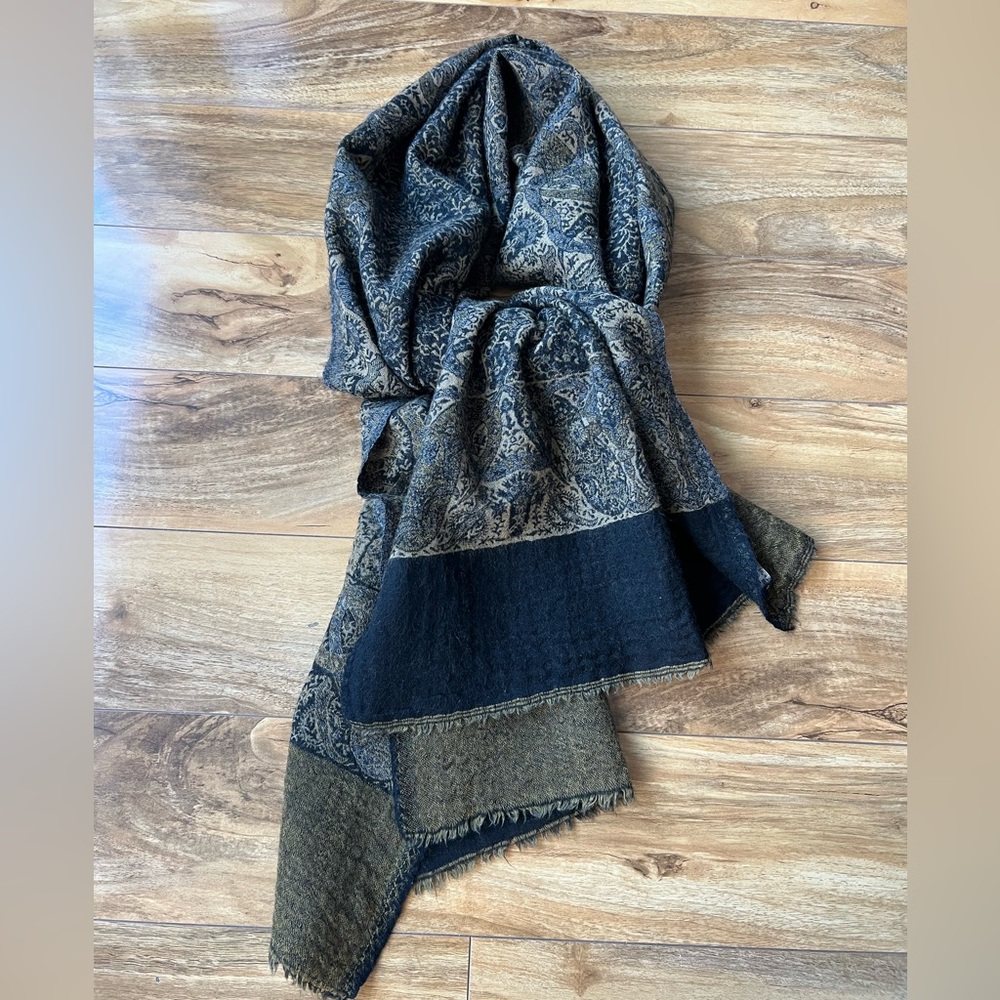 100% soft wool scarf Wrap winter core formal